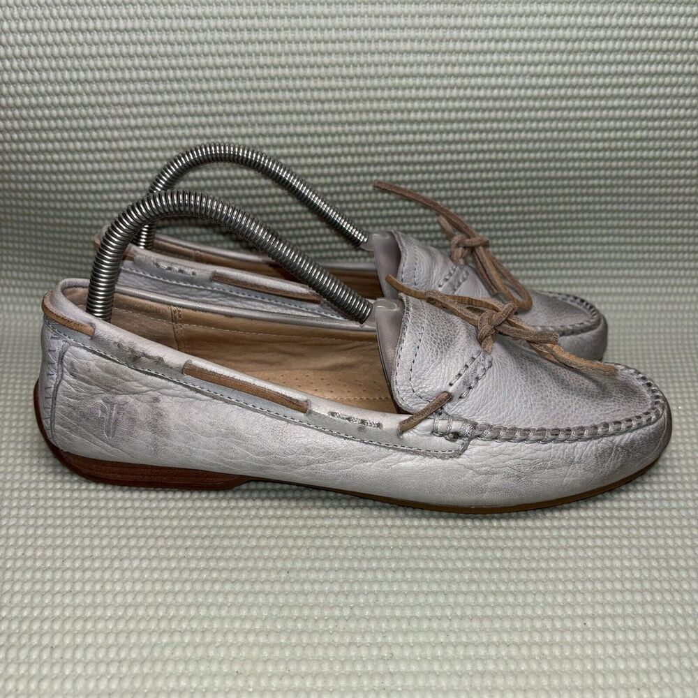 FRYE Boat Shoes Leather Slip On Flats Women’s Size 8.5M 3471295-ICE